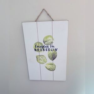 Heather Myers home decor: Everyday I’m Brusselin!